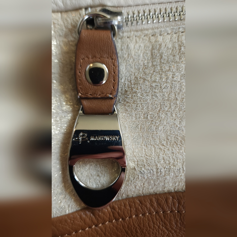 B.Makowsky Purse: Ivory Brown Juliet Crossbody Bag - Picture 8 of 12